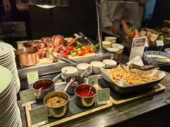 -两咖啡自助餐厅(静安香格里拉酒店)