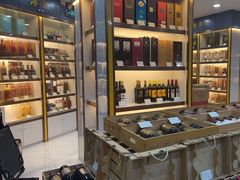 -荣茂烟酒名品汇(东方天伦大厦店)