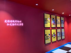 -完美世界影城(昆明翡翠湾店)