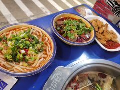-马路边边火锅串串(观前街店)