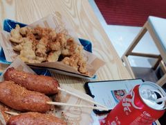 -魔都三兄弟酸辣粉·蘸卤炸串(虹桥万科店)