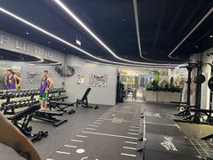 -TMG潮流健身(奥体莲荷里店)