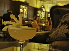 -LONG BAR 廊吧(外滩华尔道夫酒店)