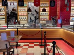 -城市大道红炉披萨烘焙坊