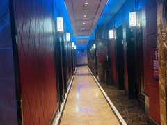 -萧邦音乐会所KTV(向西店)