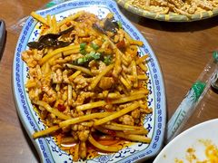 特色鱼香肉丝-久久湖北菜