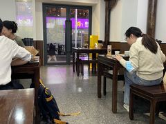-蟹上黄·蟹黄面·江南糖水(人民广场店)
