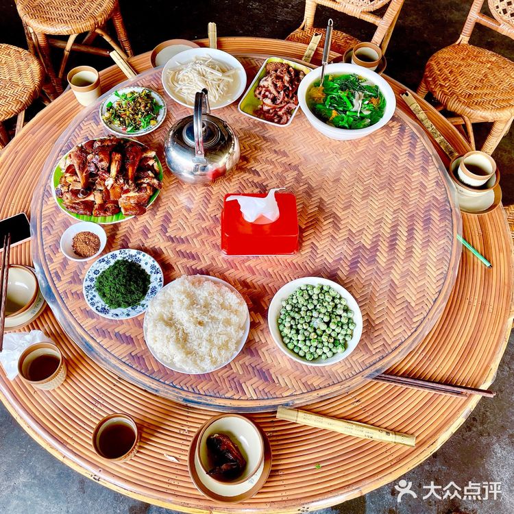 到景洪不容错过的双味缘傣楼包烧餐厅