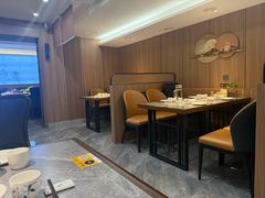 -赖厨潮汕砂锅粥