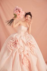 -至臻微拉婚纱摄影