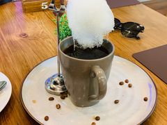 -Chom Cafe and Restaurant