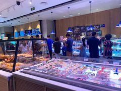 面包甜点陈列柜-巴黎贝甜(大宁国际商业广场店)