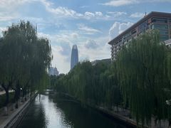 -泉城广场