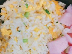 -万记麻辣烫国展总店