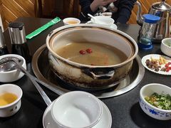 -东巴谷野生菌火锅餐厅