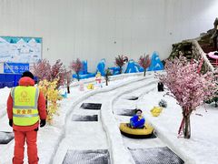 -重庆际华园室内极限运动中心