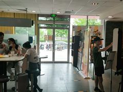 大堂-麦当劳(欢乐谷店)