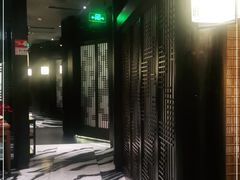 -余欢领鲜火锅(新街口店)