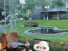 -星巴克(北京西大望路温特莱店)