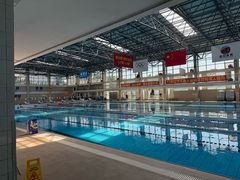 -奥冠体育华师附中恒温游泳馆