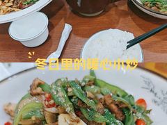-湖南人家湘菜馆(镇江路店)