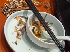 -川流不息·地道川菜·小龙虾(新松江路店)