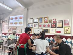 -Kha Mu Charoensang(Silom)