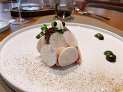 Veal Tartare with black truffle-Amber(置地文华东方酒店)