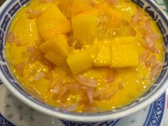杨枝甘露-广信牛奶甜品世家(台东店)