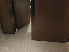 -凤凰园烤鸭店·唐山菜·传承花椒肉(老唐丰路店)