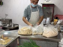 -荣巷小馄饨(荣巷店)
