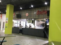 -重庆鲁能巴蜀中学食堂