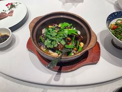 -皇冠明珠鱼翅楼(水上公园店)