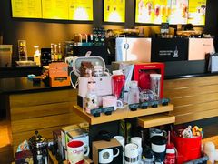 零售区-星巴克(红房子店)