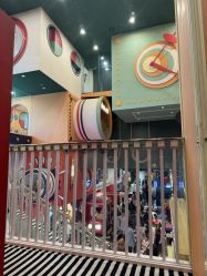 -MELAND CLUB亲子乐园·派对·餐厅(北京芳圆里ID MALL店)