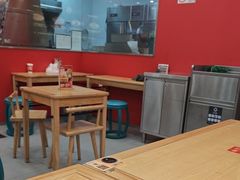 -塔斯汀中国汉堡(徐汇汇京广场店)