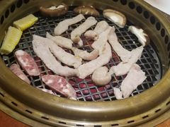 -肉魁屋·烧肉·烧鸟·酒场(高新店)