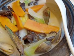 -港丽餐厅(高德置地店)