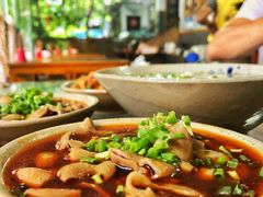 -周肥肠(江油总店)