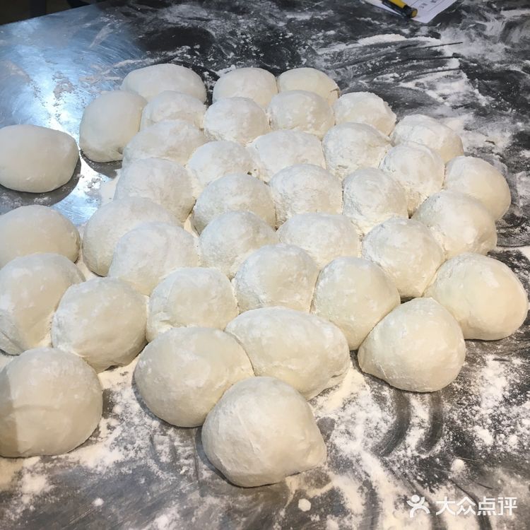 辣哭你的辣哭饼，好吃得痛并快乐着