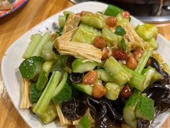 凉拌芹菜腐竹-石记老北京炙子烤肉(松园店)