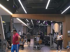 -威克健身游泳(万菱汇店)