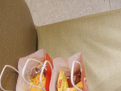 -海底捞火锅(漕宝路店)
