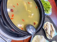 -菌之家·专业纯野生菌火锅·特色炒菌