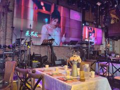 -胡桃里音乐酒馆(白云五号T5 MALL店)