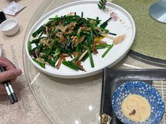 肉丝炒韭菜花-中西名菜(增城店)