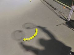 -快网网球俱乐部(长宁区金桥花园球场)