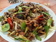 -蘑菇拌面•正宗新疆菜