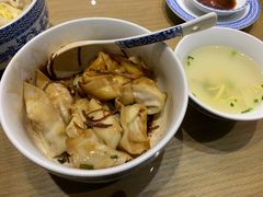青菜肉馄饨一两拌-笑来喜馄饨小笼工坊店(湖滨街店)