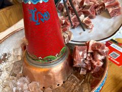 -毛辣果·贵州红酸汤牛肉火锅(西单店)